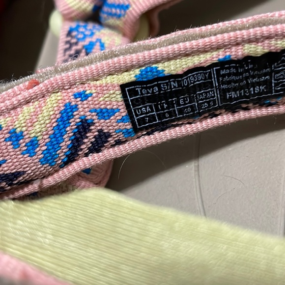 Teva Sandals - Picture 7 of 7